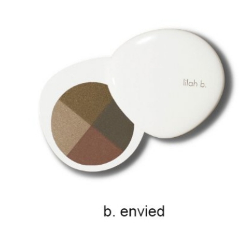 Lillah b. Palette Eye Quad b. envied